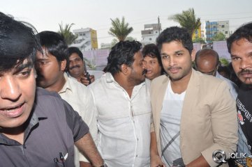 Allu Arjun Launches Asian Cinemas Theatre at Uppal